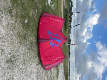 North Orbit Kite 2x gebruikt!! beschikbaar voor biedingen