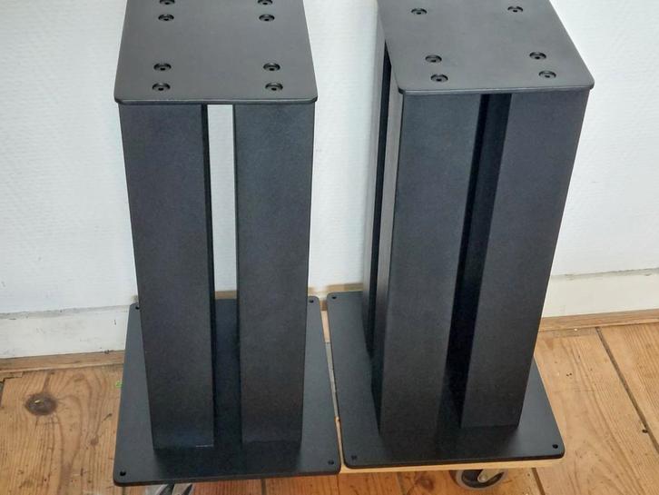 Target high end stands., Audio, Tv en Foto, Luidsprekers, Zo goed als nieuw, Front, Rear of Stereo speakers, 120 watt of meer