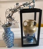 Grote tafel-vitrine of stolp, Ophalen