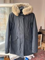 Woolrich jas donkerblauw maat S, Kleding | Dames, Jassen | Winter, Blauw, Ophalen of Verzenden, Zo goed als nieuw, Woolrich