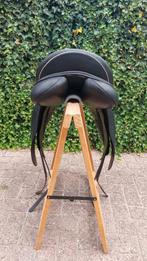 Te koop tribal dressuurzadel 18,5 inch, Dieren en Toebehoren, Paarden en Pony's | Zadels, Ophalen, Zo goed als nieuw, Dressuur