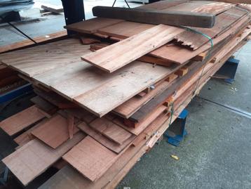 1 grote stapel HH brandhout 70x100x335 cm - 50 euro alles  beschikbaar voor biedingen