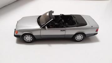 1/18  Mercedes 300 CE cabriolet ( A 124 )  Norev  beschikbaar voor biedingen