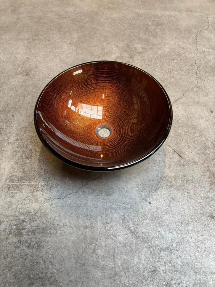 luca vetro opbouw waskom rond, Huis en Inrichting, Badkamer | Badkamermeubels, Zo goed als nieuw, Overige typen, Minder dan 100 cm