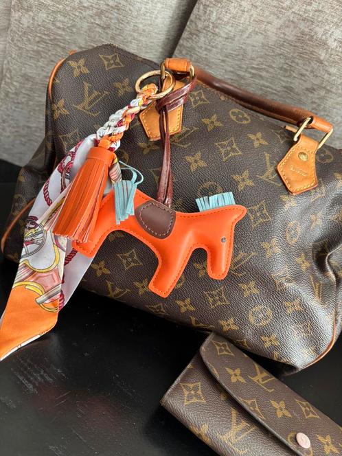 Luxe Paarden Sleutelhanger met Sjaaltje & Kwastje, Sieraden, Tassen en Uiterlijk, Bedels, Nieuw, Overige merken, Overige materialen