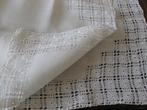 2 LINNEN kleden in Reticello naald kant zie foto's, Ophalen of Verzenden, Nieuw, Wit, Tafelkleed of Tafelzeil