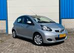 Toyota Aygo 1.0 12V 5DRS Navi Airco Apple Carplay Elec ramen, Voorwielaandrijving, Euro 5, 4 stoelen, 68 pk