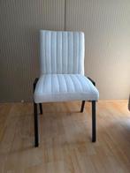 Witte eetkamerstoel- showroommodel, Huis en Inrichting, Stoelen, Ophalen, Wit, Nieuw, Eén