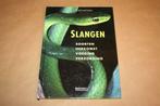 Slangen. Soorten, herkomst, voeding en verzorging., Ophalen of Verzenden, Zo goed als nieuw