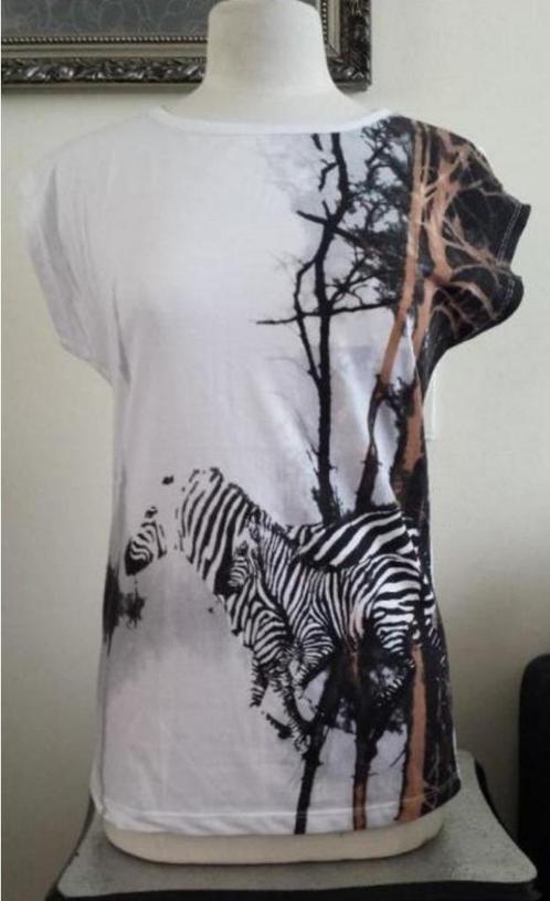 Prachtig Dames Shirt maat S of L (056), Kleding | Dames, T-shirts, Nieuw, Wit, Ophalen of Verzenden