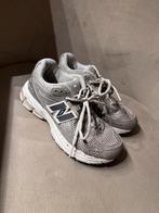 New Balance 1906 - maat 35,5 Zo goed als nieuw, Kleding | Heren, Schoenen, Ophalen of Verzenden, Zo goed als nieuw, Overige kleuren