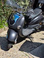 BTC grand retro  scooter, Fietsen en Brommers, Ophalen, Zo goed als nieuw, Overige modellen