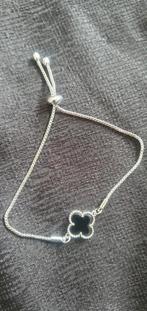 Armband met zwarte klaver, Ophalen of Verzenden, Zilver, Zilver