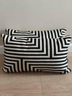 2 Colmore sierkussens - Zwart/Wit Design, Ophalen, Zo goed als nieuw, Zwart, Vierkant