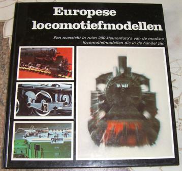 Ongeveer 80 items over Treinen - Boeken - Catalogi - folders beschikbaar voor biedingen
