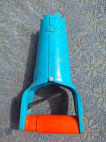 Vintage Plantenboor - Blauw met Oranje Handvat beschikbaar voor biedingen