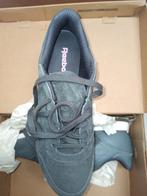Reebok classic grijs 41 27cm, Ophalen of Verzenden, Grijs, Sneakers of Gympen, Zo goed als nieuw