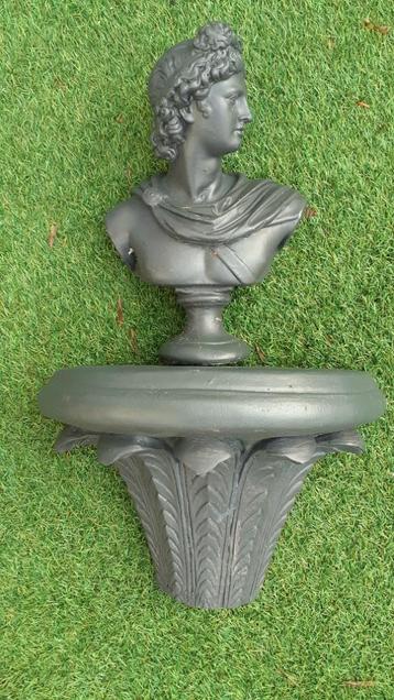 Tuinbeeld borstbeeld met console beschikbaar voor biedingen