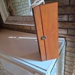 Eenbijzonder kistje. In het deksel zit de versiering., Huis en Inrichting, Minder dan 50 cm, Gebruikt, Minder dan 50 cm, Ophalen of Verzenden