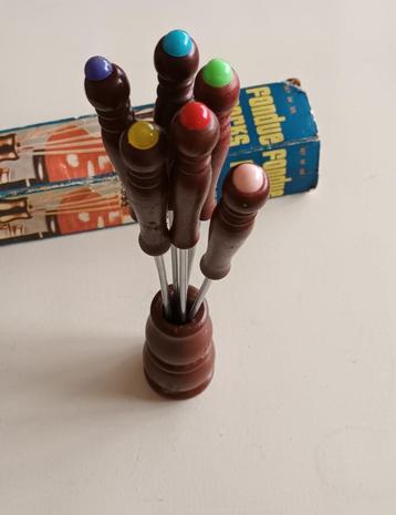 Vintage fondue vorkjes beschikbaar voor biedingen
