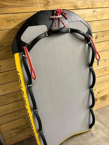 Hsa rescue board beschikbaar voor biedingen