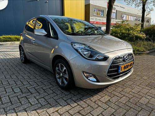 Hyundai IX20 1.6i Blue 124pk 2018 16.000km! AUTOMAAT, Auto's, Hyundai, Particulier, iX20, Achteruitrijcamera, Airbags, Airconditioning