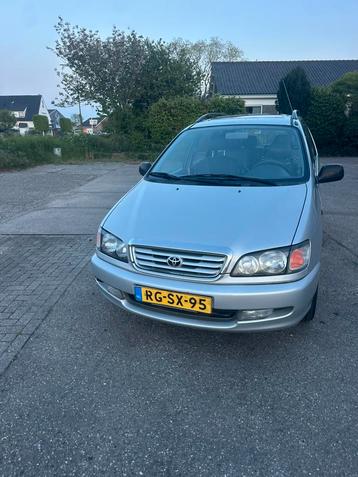 Toyota Picnic 2.0 AUT 1997 Grijs beschikbaar voor biedingen