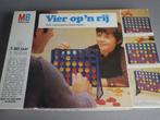 Vier op n rij van mb, Hobby en Vrije tijd, Gezelschapsspellen | Bordspellen, Ophalen of Verzenden, Gebruikt