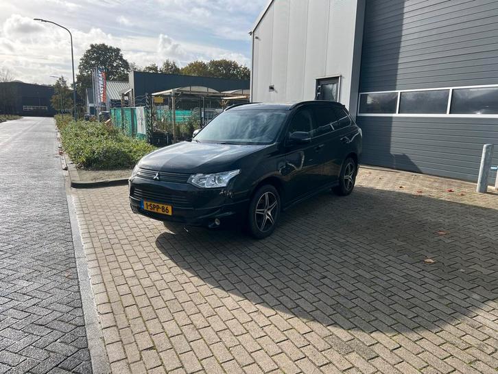 Mitsubishi Outlander 2.0 Dohc Mivec Phev 203pk 4WD CVT 5P, Auto's, Mitsubishi, Particulier, Outlander, ABS, Achteruitrijcamera