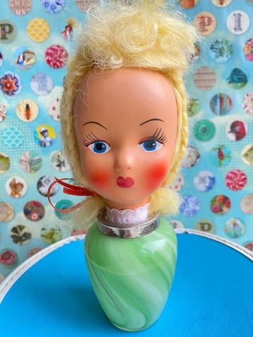 Vintage poppen kopje, poppen hoofd, jaren 60 Sixtie beschikbaar voor biedingen