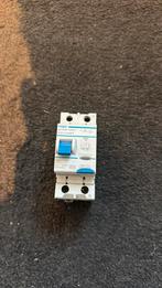 Hager b16 aardlekautomaat AD916G, Doe-het-zelf en Verbouw, Ophalen of Verzenden, Zo goed als nieuw, Overige typen