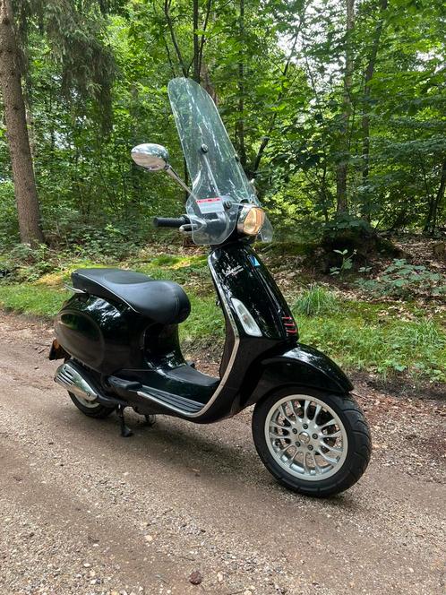 Vespa Sprint 4T 2V 2015, Fietsen en Brommers, Scooters | Vespa, Gebruikt, Benzine, Ophalen