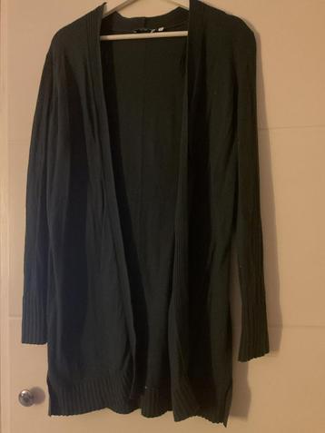 Mooi d.groen vest( amper gedragen) Mt M beschikbaar voor biedingen