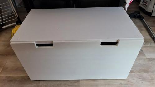 Ikea speelgoedkist met tafel, Kinderen en Baby's, Kinderkamer | Inrichting en Decoratie, Gebruikt, Ophalen