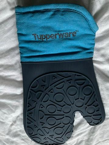 Tupperware ovenwant / ovenhandschoen blauw, zgan beschikbaar voor biedingen