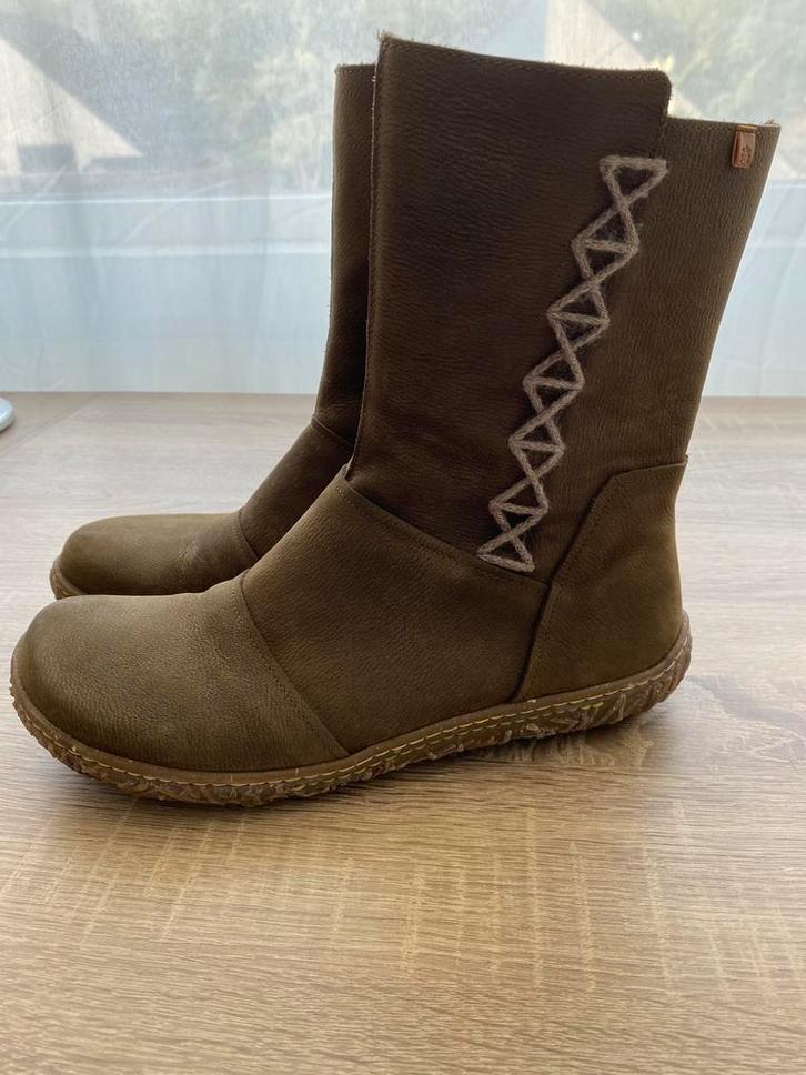 El Naturalista Nido laars, maat 41, Kleding | Dames, Schoenen, Zo goed als nieuw, Lage of Enkellaarzen, Groen, Ophalen of Verzenden