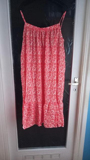 Zomerjurk. Maat3XL.
Oranje. beschikbaar voor biedingen