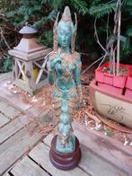 Vergulde bronzen godin uit Thailand, jaren '30