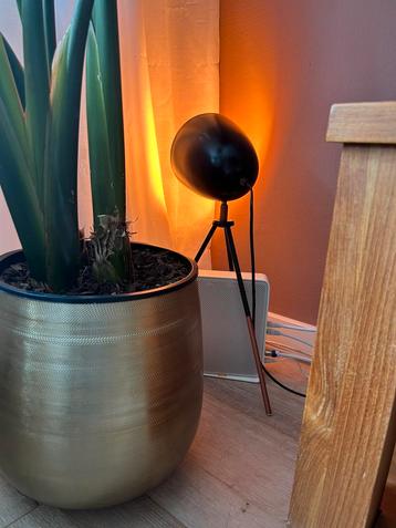Vloerlamp industrieel zwart en koperkleur beschikbaar voor biedingen