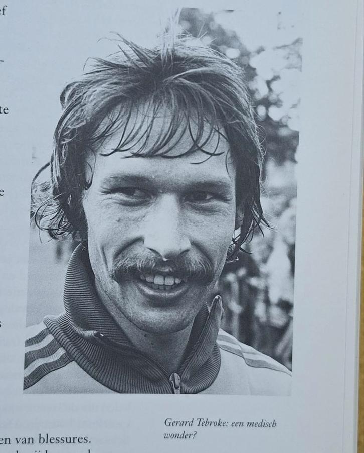 '49-'95 Tebroke Het leven van een onverzettelijke hardloper, Boeken, Sportboeken, Nieuw, Lopen en Fietsen, Ophalen of Verzenden
