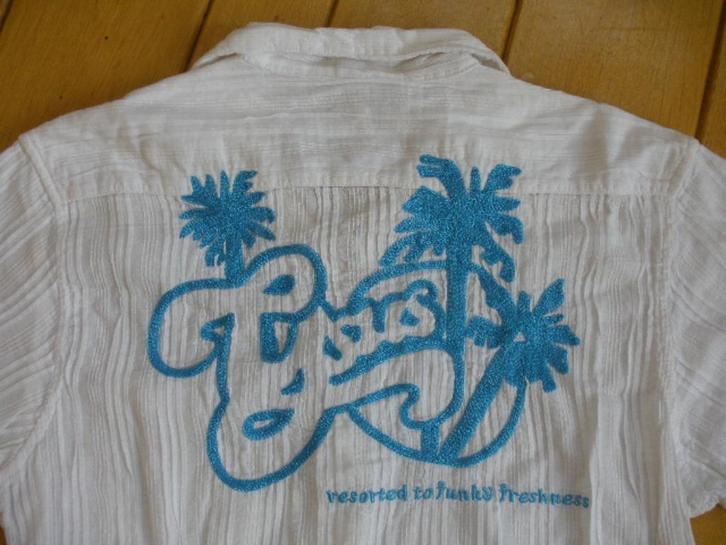 G-SUS bloes wit met aqua blauwe print maat S, Kleding | Heren, Overhemden, Zo goed als nieuw, Halswijdte 38 (S) of kleiner, Wit