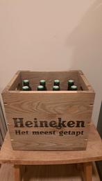 Houten Heineken krat gevuld met flessen Heineken bier, Ophalen, Frankrijk, Rode wijn