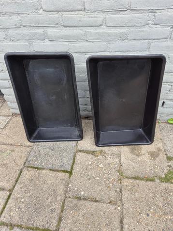 Olie opvangbak voor oldtimer beschikbaar voor biedingen