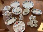 Diverse boerenbont servies delen, Huis en Inrichting, Keuken | Servies, Ophalen, Gebruikt, Overige typen, Aardewerk