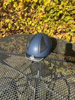 Uvex exxential, Dieren en Toebehoren, Ophalen of Verzenden, Zo goed als nieuw, Dressuur, Cap