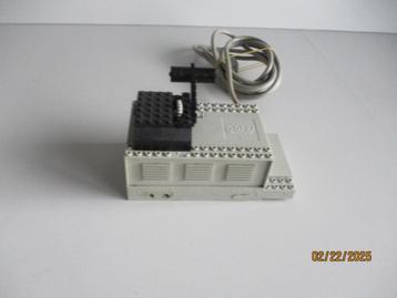 Lego Trafo 12v 7864 met SPEED schakelaar zeer goede staat!! beschikbaar voor biedingen