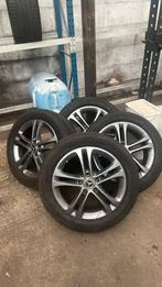 Mercedes A klasse banden set, Auto-onderdelen, Ophalen, Gebruikt, Banden en Velgen, 17 inch