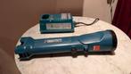 Makita lamp enkel de body en  Makita lader, Ophalen of Verzenden, Gebruikt