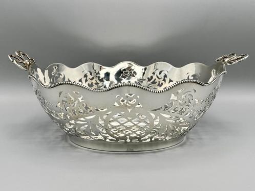Zilveren broodmand uit 1931, Antiek en Kunst, Antiek | Goud en Zilver, Zilver, Ophalen of Verzenden