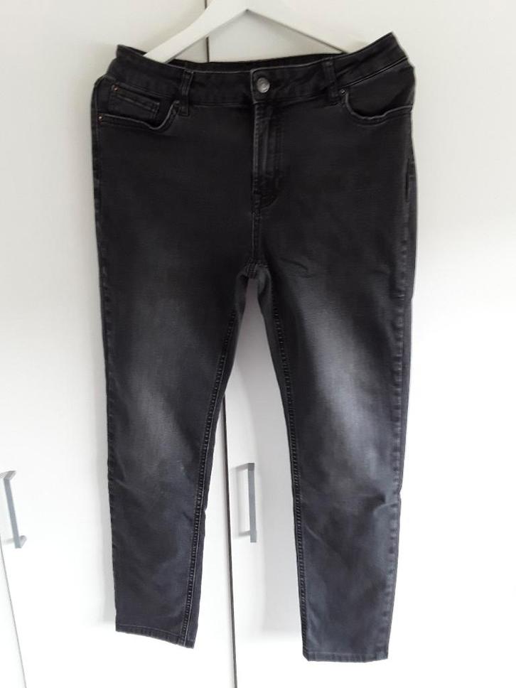 Blue Daze Donkergrijze Spijkerbroek Maat 40, Kleding | Dames, Spijkerbroeken en Jeans, Zo goed als nieuw, W30 - W32 (confectie 38/40)